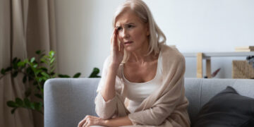 Reducing Headaches Naturally: Pressure Points & Herbal Rubs