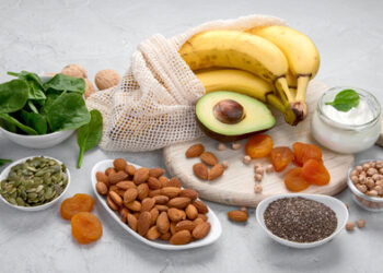 Balancing Macronutrients: How Proteins, Fats, and Carbs Affect Your Health