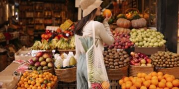 Eating Seasonally on a Budget: Smart Shopping Tips & Storage Hacks