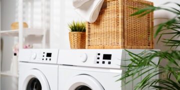 Eco-Friendly Laundry: Ditching Chemicals & Saving Energy