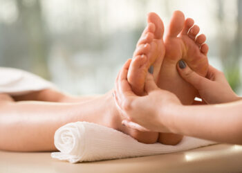 Reflexology at Home: Simple Foot Techniques for Stress Relief